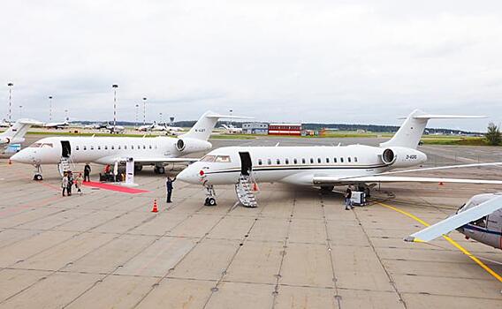 Бизнес-джеты российских олигархов пролетели над санкциями