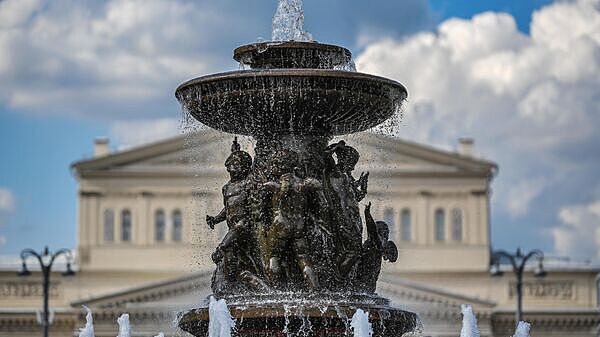 Более 600 фонтанов заработали в Москве