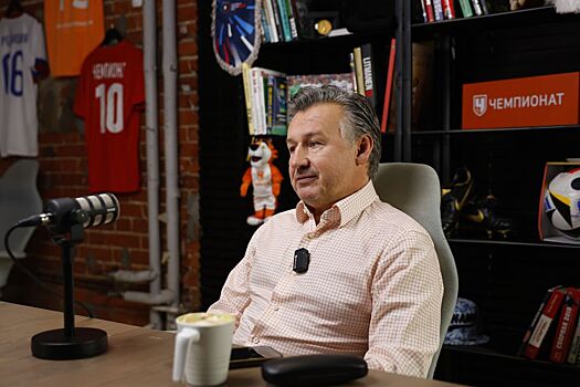 Градиленко: зачем футболисту куда-то стремиться, если у него и в России всё хорошо?