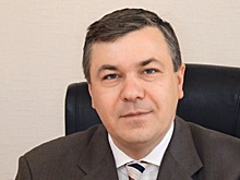 Физрук, дворник и каратист: кем были в прошлом новосибирские чиновники