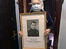 Соцработник помог пожилой зеленоградке почтить память деда, ветерана-орденоносца