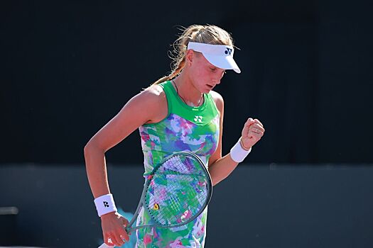 Даяна Ястремская вышла в четвертьфинал турнира WTA-250 в Истбурне