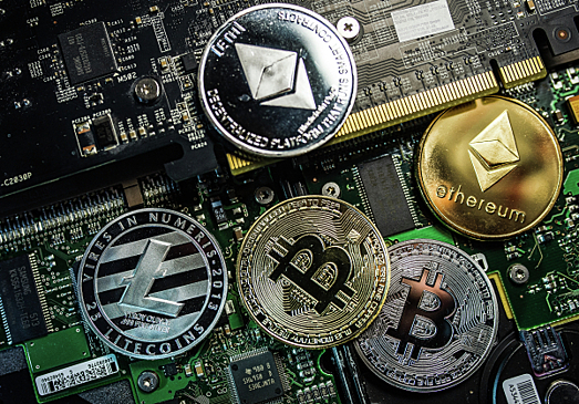 Криптобиржа OKX запретила проводить рублевые сделки