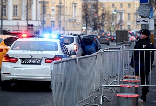 Автоюрист призвал провести в РФ ревизию дорог