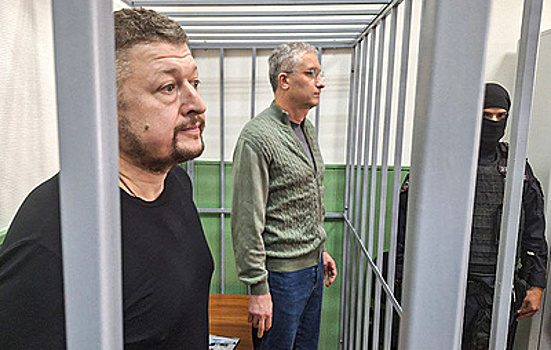 ТАСС: бизнесмена Бородина и Тимура Иванова осудят раздельно