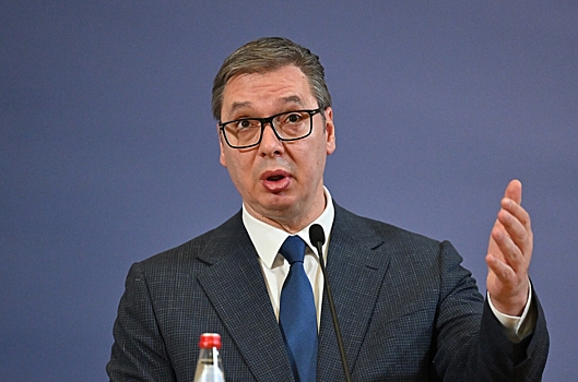 «Я не школьник»: Вучич отказался оправдываться перед ЕС