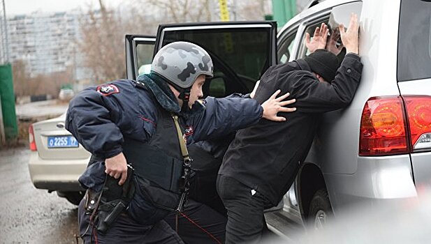 Росгвардия со стрельбой задержала грабителей в Москве