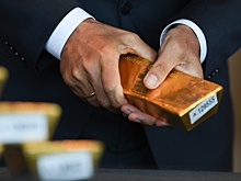 В Ассоциации российских банков не увидели паники в резкой продаже золота