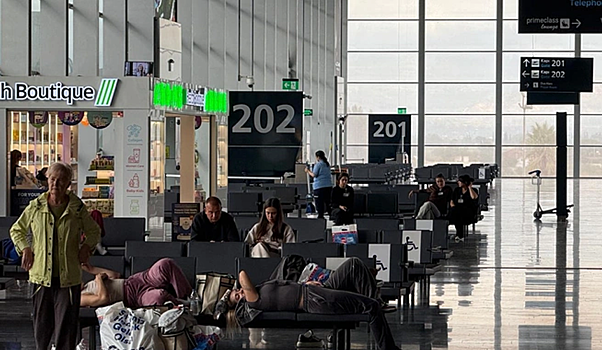 Российские туристы вылетели из Бодрума спустя сутки ожидания