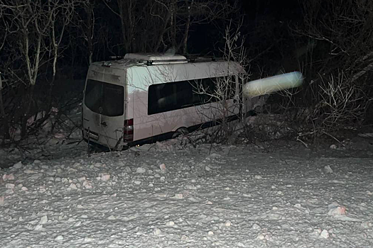 В смертельной аварии под Красноярском пострадали 11 пассажиров автобуса