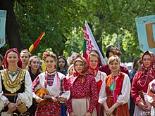 Ансамбль "Славяночка" покажет старинный свадебный обряд села Молодой Туд