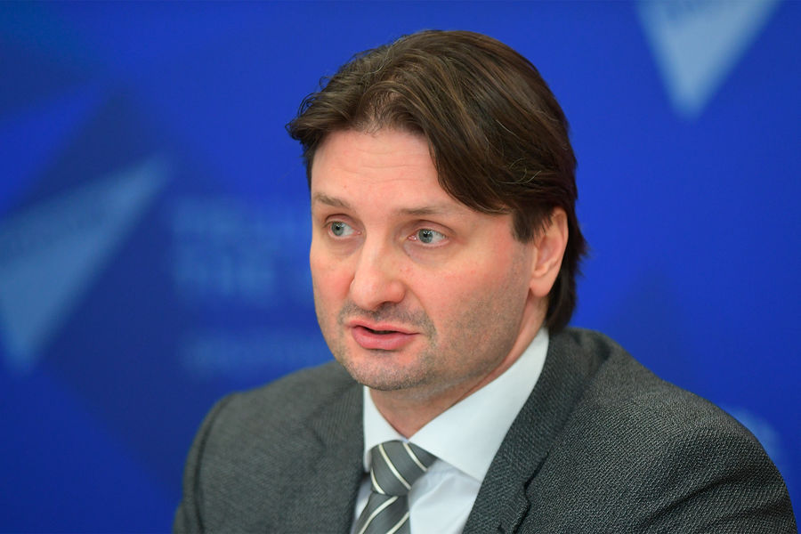 Запашный указал на интересную деталь в ордере на «арест» Путина