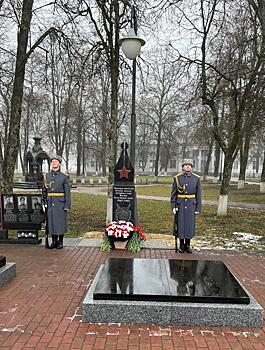 В Курской области установили памятный знак воинам-прокурорам