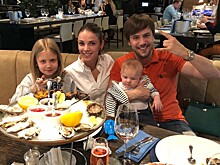 Иван Жидков показал первое семейное фото после примирения с возлюбленной