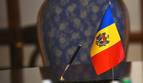 Представители Демпартии Молдавии бегут из страны