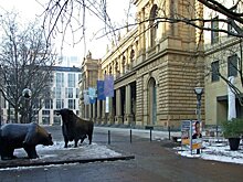 Фондовые биржи Европы коррекционно снижаются после активного роста