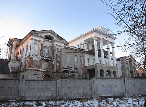 Челябинский губернатор пообещал отреставрировать старинную усадьбу