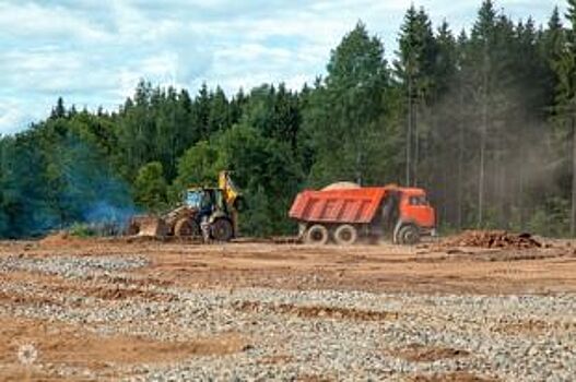 В Великих Луках началось строительство велоцентра