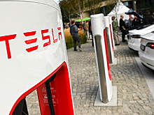 Tesla потратится на недовольных водителей