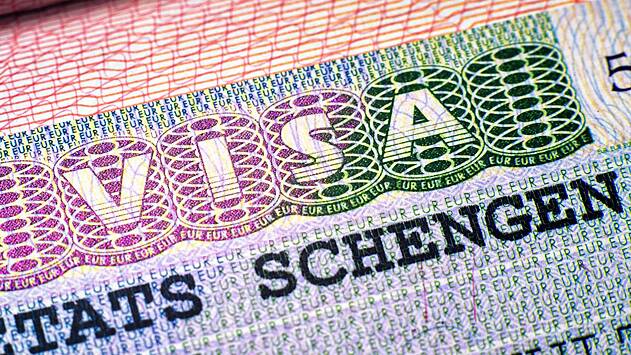 «Никаких гарантий нет»: как получить шенгенскую визу