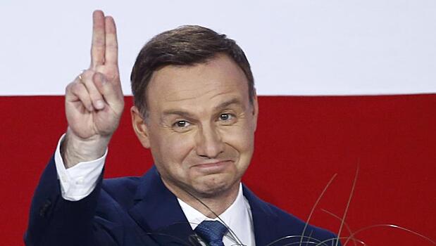 Президент Польши захотел равновесия с Россией