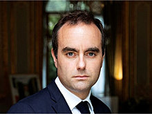 Вотум недоверия заставил Себастьена Лекорню пересмотреть планы по ротации министров