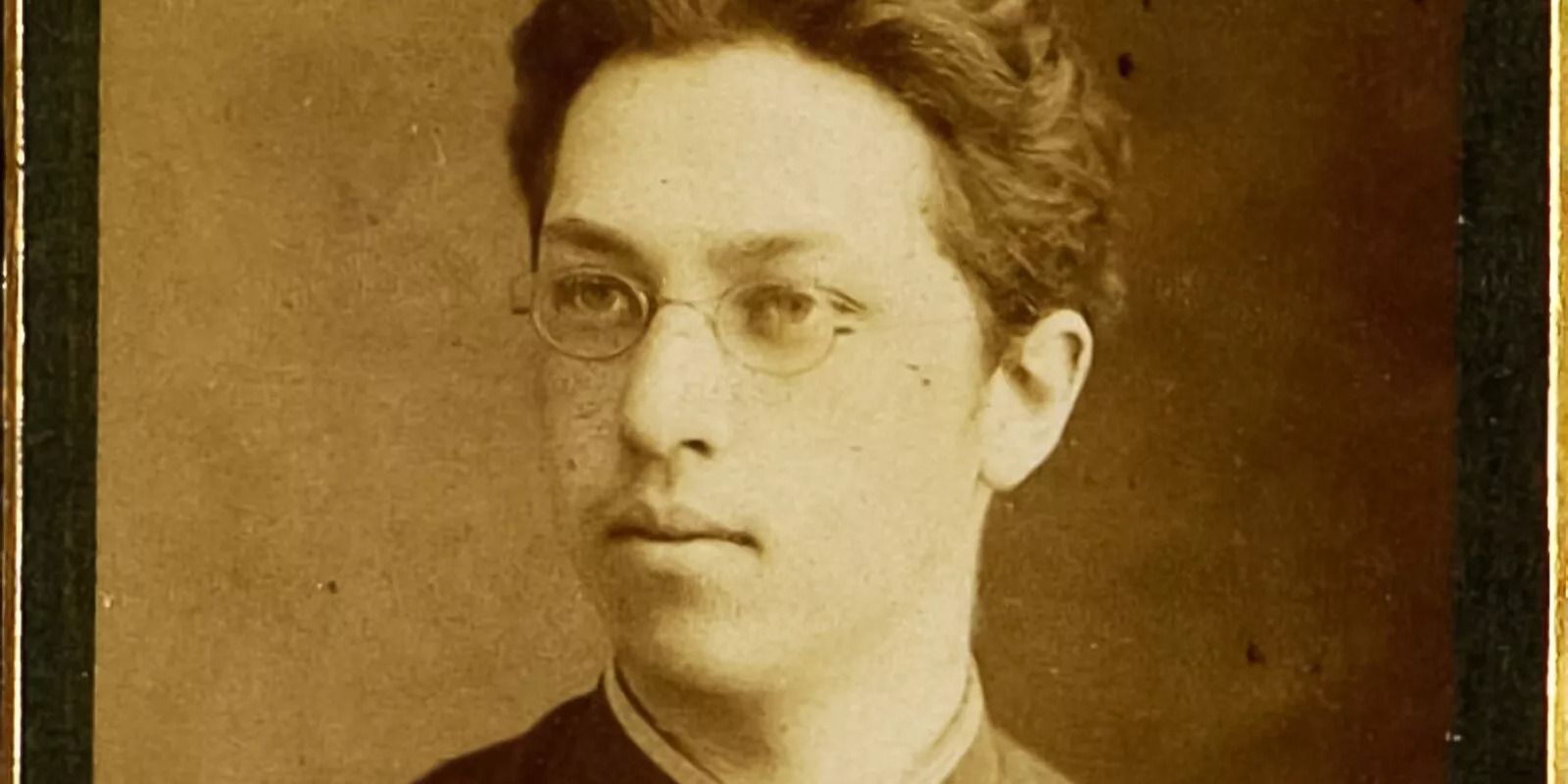 В День рождения Василия Кандинского Главархив рассказал об учебных документах художника