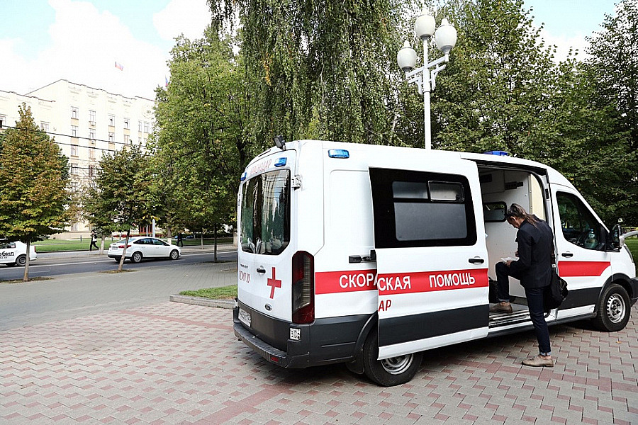 Жители Краснодара могут сделать прививку от гриппа в выходные дни