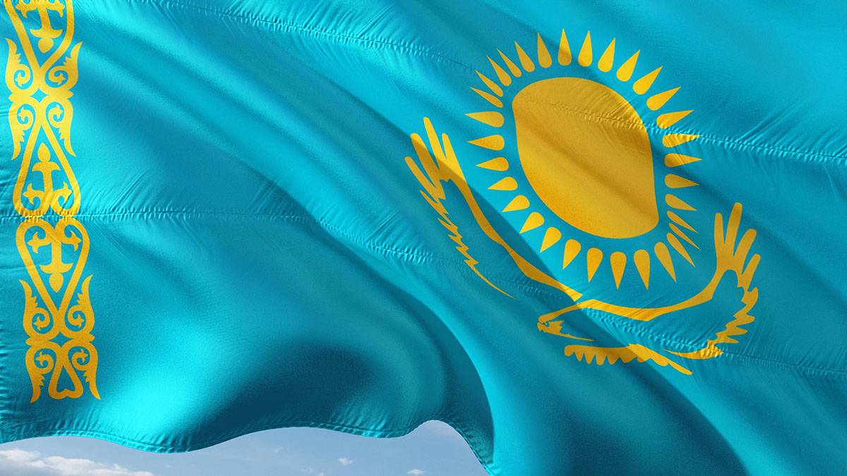 Мужчина жестоко убил супругу, привязав ее за руки к лошади в Казахстане