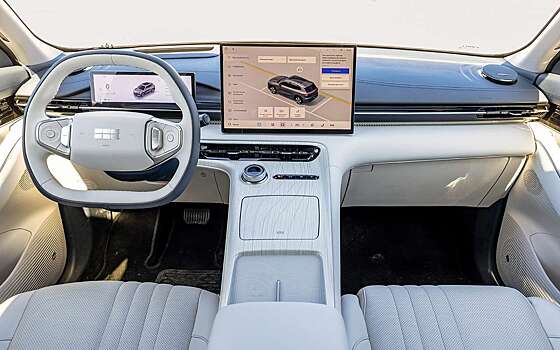 Geely выводит на европейский рынок доступный электрокроссовер Galaxy EX5