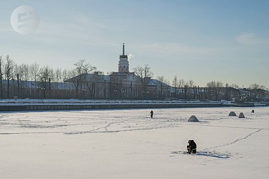 Спасатель советует: что делать, если провалился под лёд?