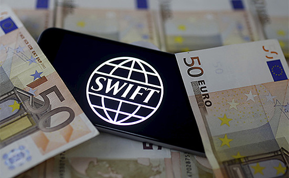 Эксперт назвала способ снизить зависимость от SWIFT