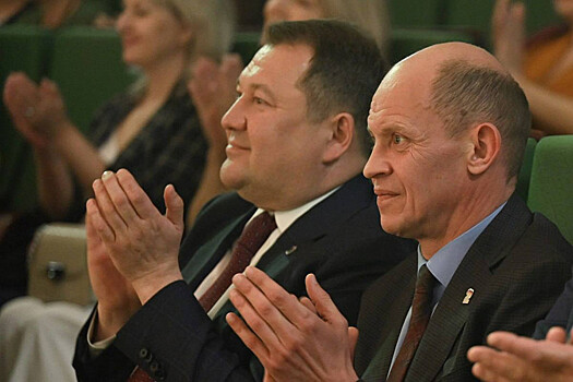 Мурашко поздравил медицинских сестер с профессиональным праздником
