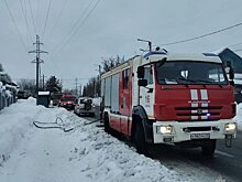 В Кирове 23 пожарных отстояли дом от огня