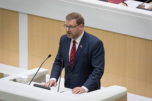 В Совфеде порассуждали о «похоронах» Украины