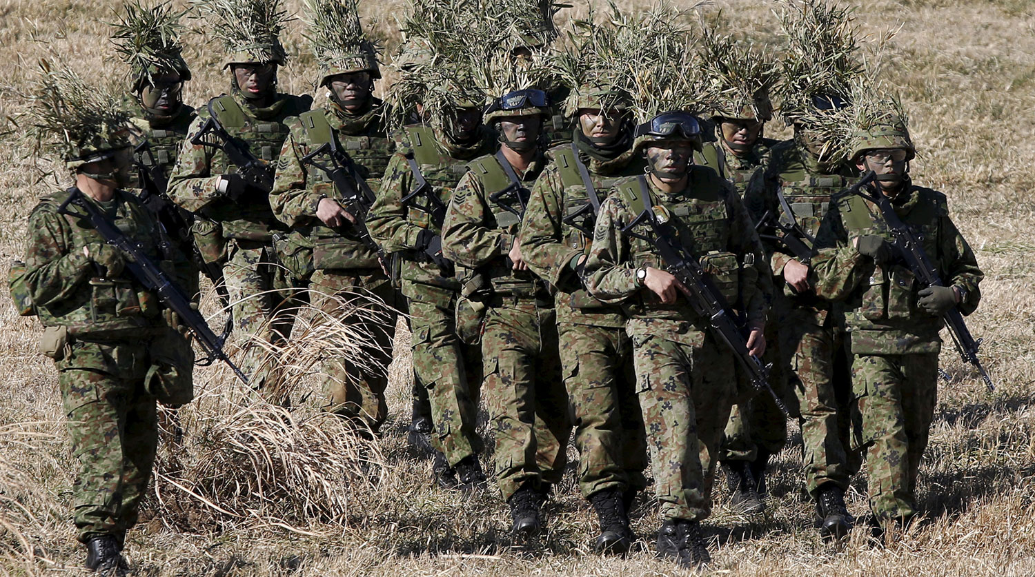 Японский кабмин снял ограничения на поставки оружия зарубеж