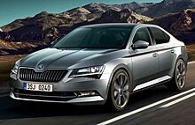 В сети появились первые рендеры обновлённой Skoda Superb