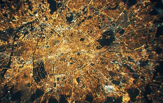 Планета футбола: виды городов — участников мундиаля с высоты полёта МКС