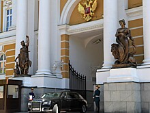 Проект «Кортеж». Что известно о новом лимузине Президента России