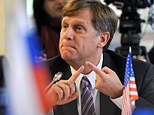 РИА Новости: экс-посол Макфол призвал правительство США устроить России «большой взрыв»