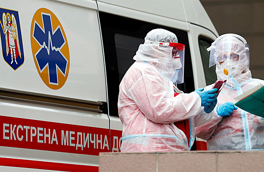 В Раде предложили наказывать украинцев за отказ от вакцинации