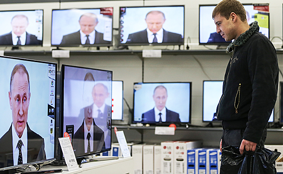 Путин перед выборами заполнил весь эфир
