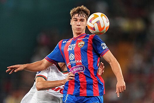 Защитник ЦСКА Рядно о черных бутсах: «Из кожи кенгуру, очень удобные. Тренер подарил за неделю до игры, мои порвались»