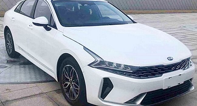Длиннобазную Kia Optima впервые показали на фотографиях