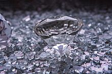 «АЛРОСА» приостановила продажу алмазов на два месяца из-за слабого спроса