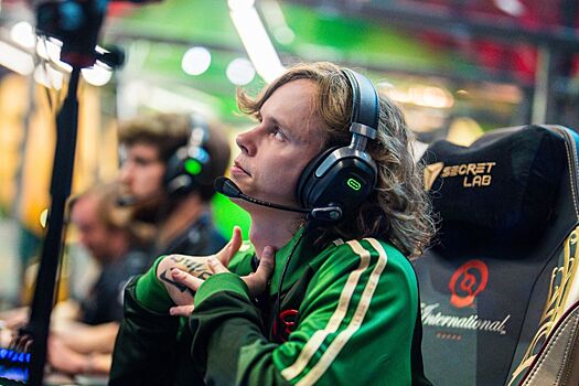 Про-игрок в «Доту» Антон dyrachyo Шкредов выступит на медиатурнире по покеру