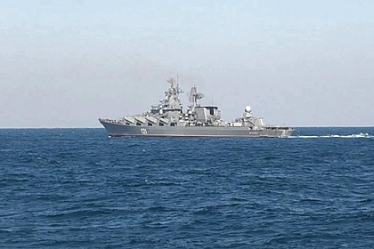 Корабль утонул на волге