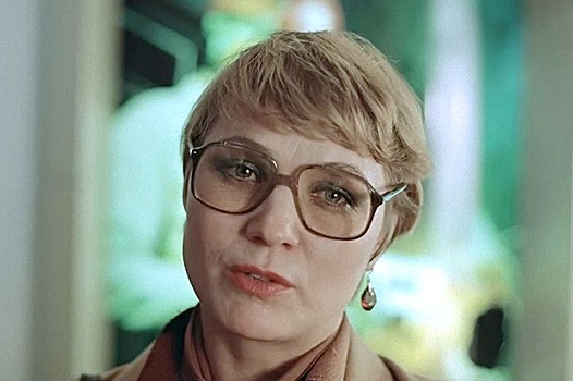 Фото: открыт памятник народной артистке РФ Нине Руслановой