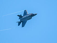 Морпехи США приостановят полеты на два дня после пропажи истребителя F-35