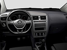 Почему Volkswagen начал продавать машины без «мультимедийки»